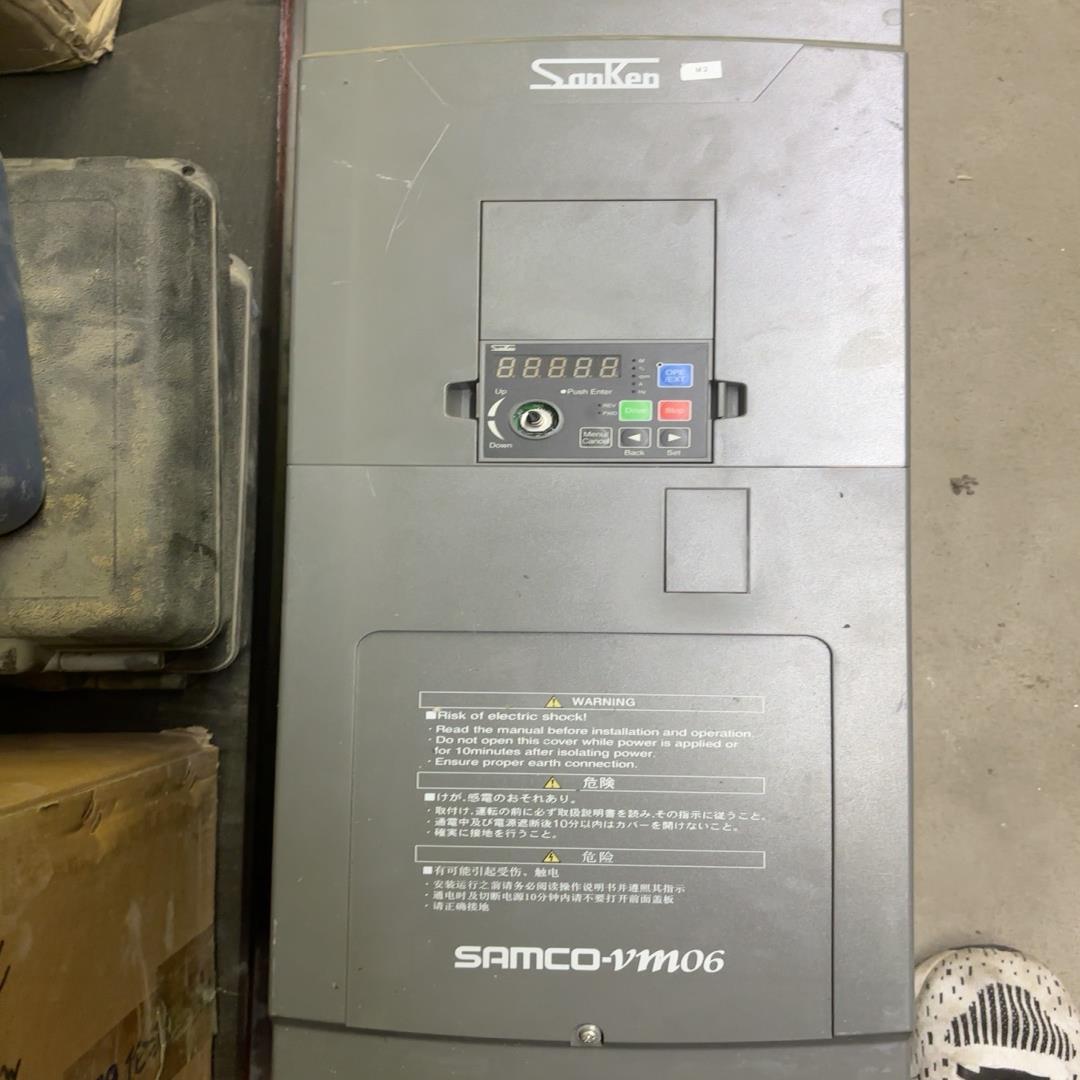 议~三垦变频器30KW变频器 VM06-0300-N4
