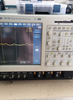 【顺庆】泰克示波器TDS7404数字示波器4G带宽 功能正常 议价【议