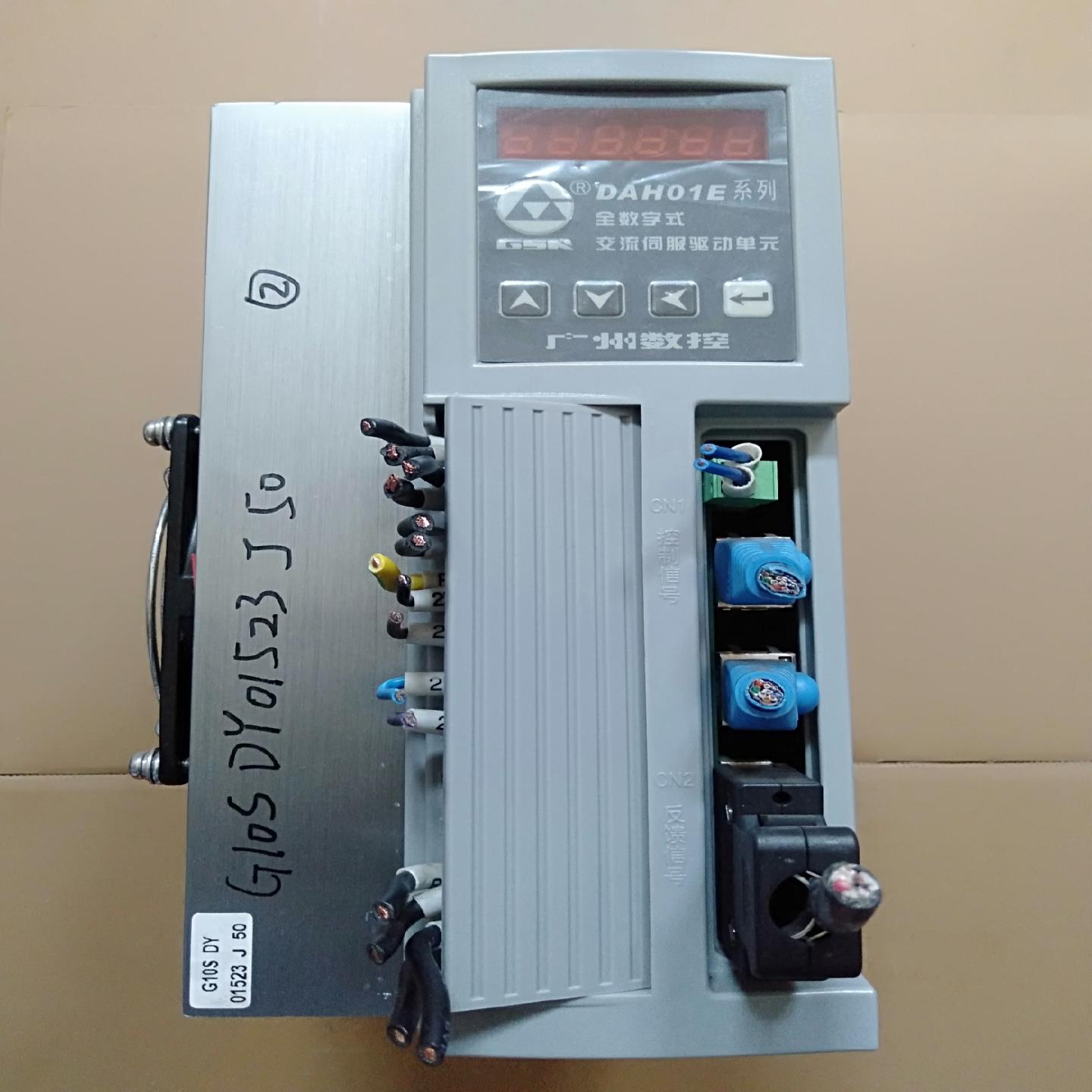 DAH01E G10SDY01523J50 数控伺服驱动 拆~议价