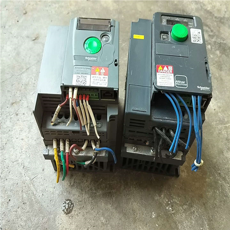 议~变频器 ATV320U06N4C一台0.55kw