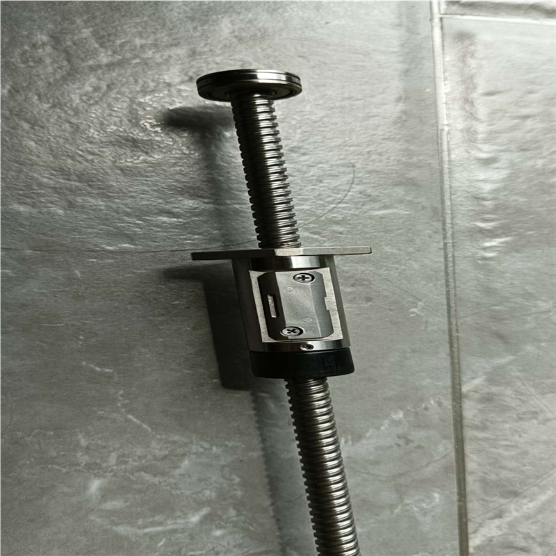 议~THK滚珠丝杆AX09H24-49，有效行程28.5Cm，带