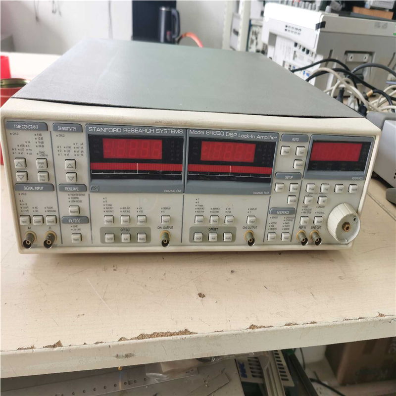 SR830锁相放大器 斯坦福SR810  功能正常 议价（夫美商行）