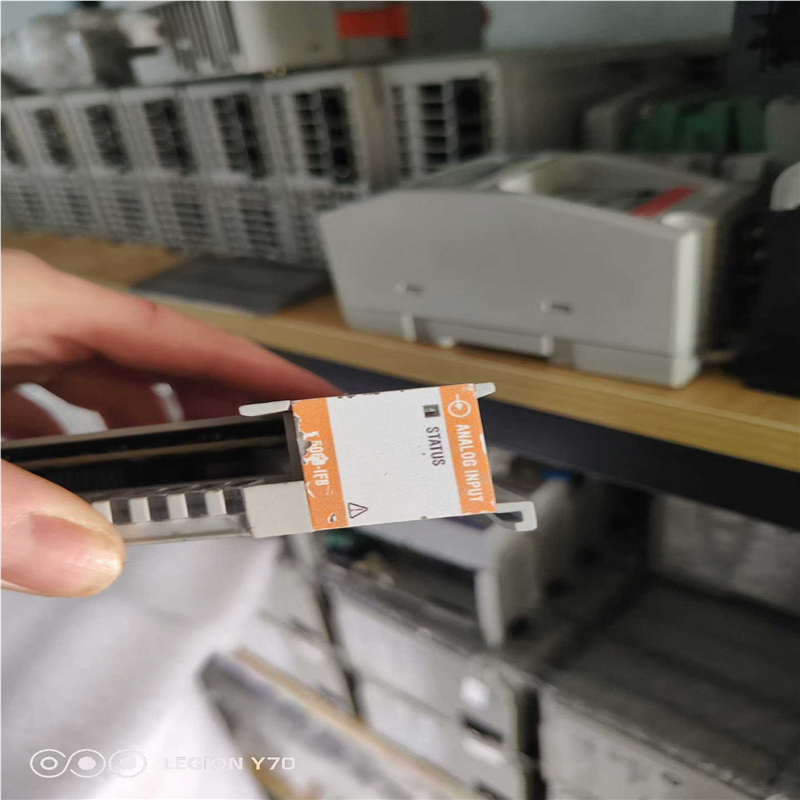 5069-IF8功能正常包好，贴纸有点划伤，不介意的来~议价