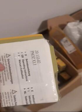 皮尔兹PNOZ安全继电器PiIZ X3.1 774322 7(崽崽配件）