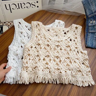 Round necked hollow loose suspender 圆领镂空钩花宽松短款吊带