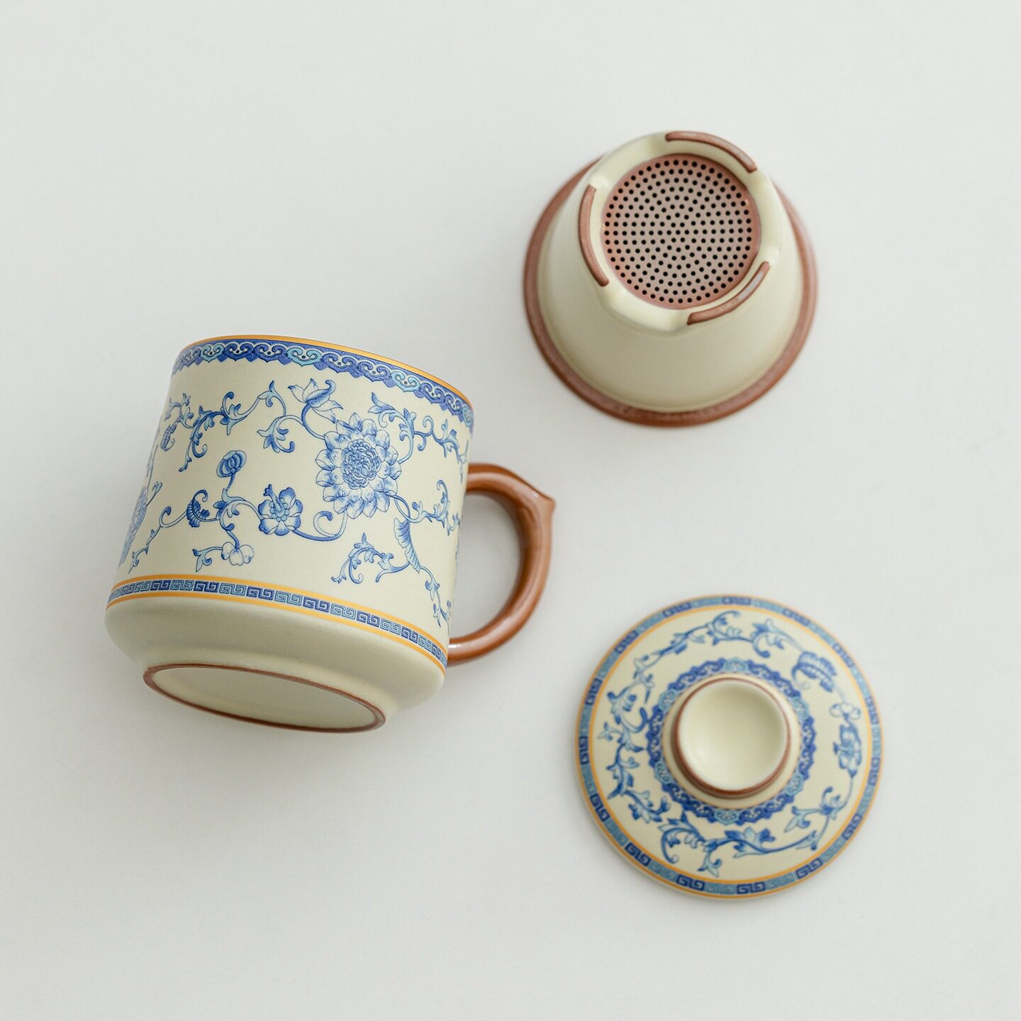 茶具汝窑喝水泡茶杯商务礼马克杯带盖办公杯青花杯子陶瓷缠枝莲无
