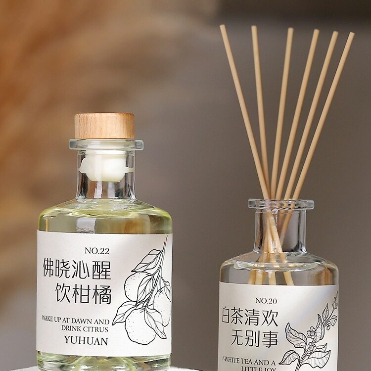 无火香薰家用室内持久留香藤条扩香空气清新剂衣柜卫生间香氛摆件
