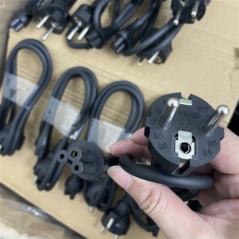 速发10条1米欧标梅花尾线高端电脑适配器通用戴尔充电