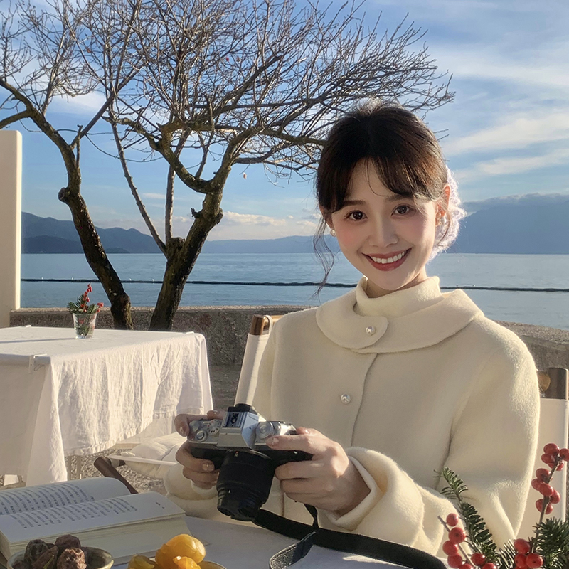 羊毛双面呢千金风珍珠扣大衣套装