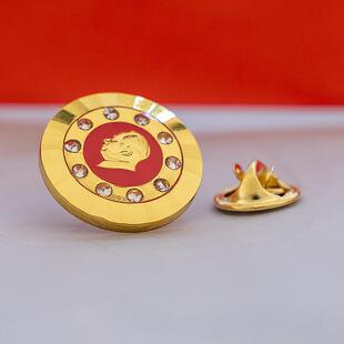 名人伟人西装 金色徽章毛主席像章金属胸针高档镶钻锆石扣式 领配饰