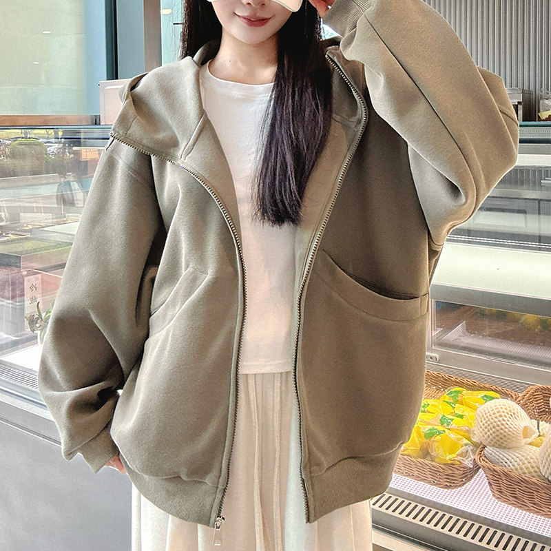 军绿连帽卫衣女早秋季2025新卫衣/绒衫