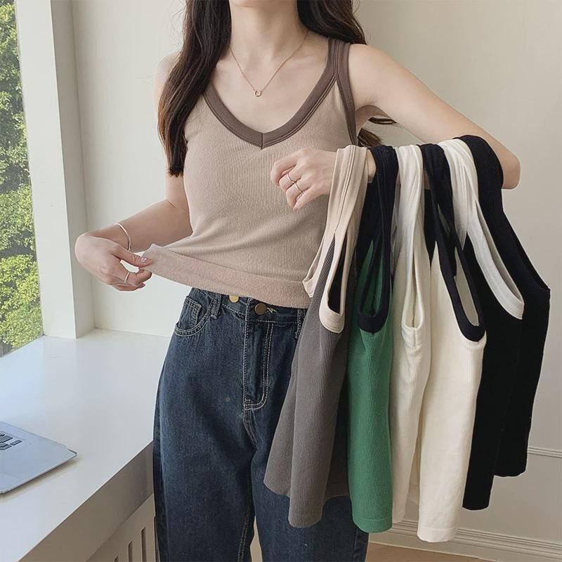 时尚YIE保吊带背心女加带胸暖垫一体显外瘦修身百搭撞绒色穿打底