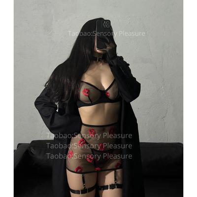 SensoryPleasure透刺绣红唇性感