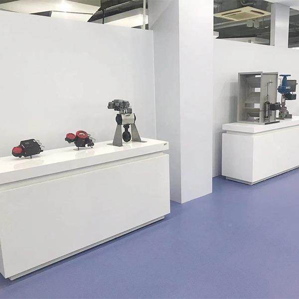 烤示漆展台中岛展0098台异形示柜展厅品样展品展柜产体验台展示桌