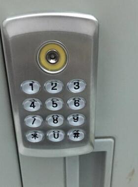 不锈钢电子密FIO码柜锁M拿浴室柜储T物柜智能桑更衣柜存包电锁子