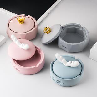 轻奢北欧风少女创意个性 烟灰缸 潮流家用客厅INS可爱简约桌面摆件