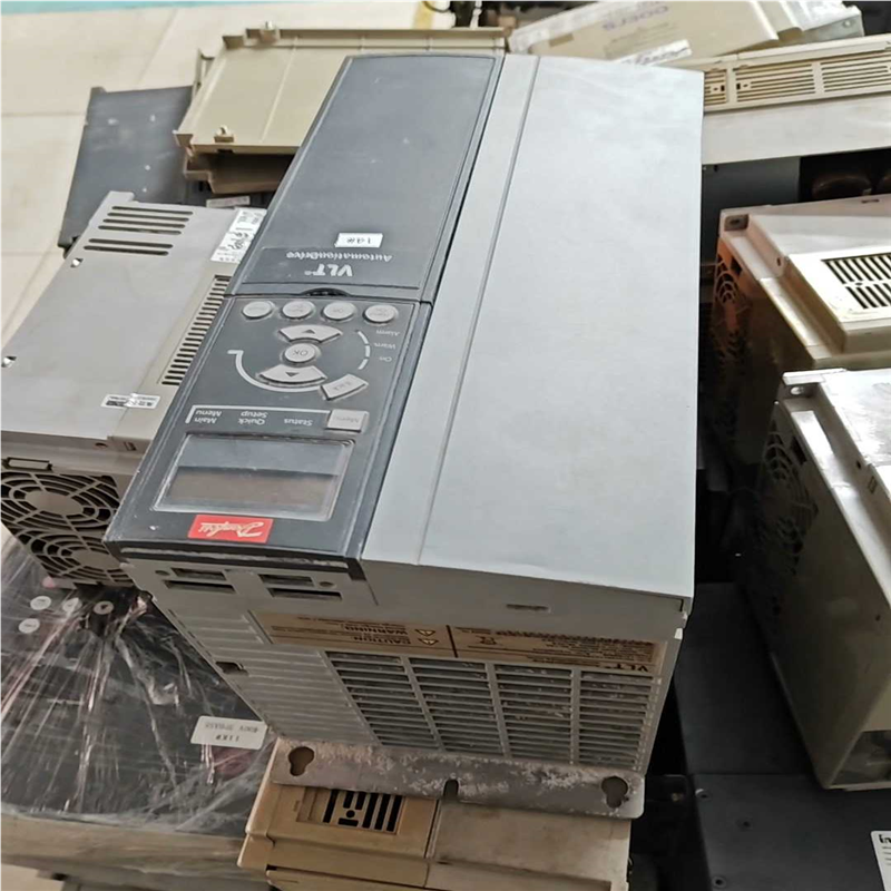 丹佛斯变频器FC-312P11KT5E20H(崽崽配件）