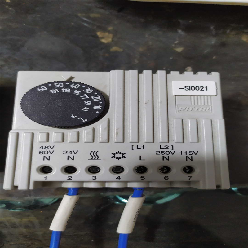 德国威图SK3110温度控制器，6个成色如图，议价
