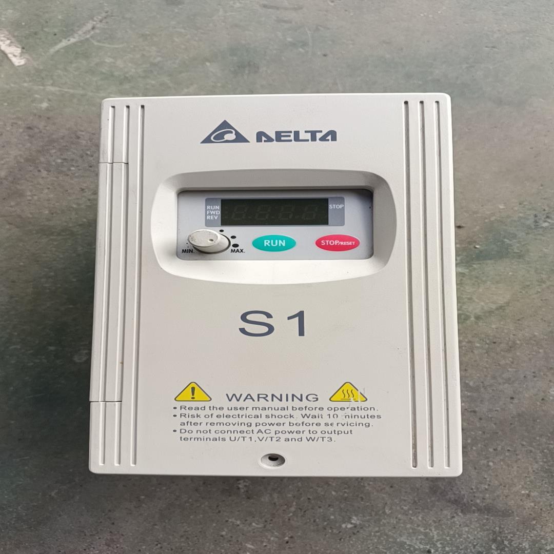 VFD015S21D 台达变频器 1.5KW 220V 实物(崽崽配件）