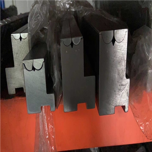 翻板无痕模 便宜卖长度有500mm 模具厂搬迁 耶 清库存