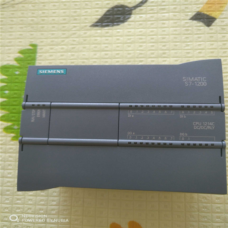 【顺庆】西门子1214c  214-1HG40，继电器输出 成色如图【议价】