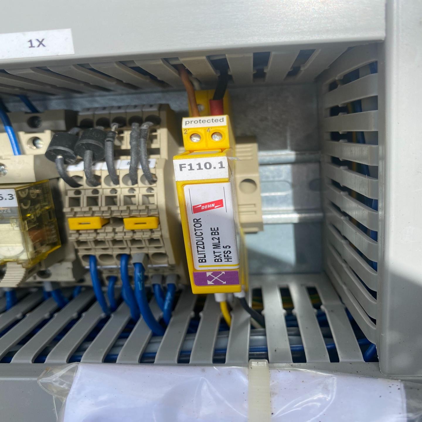 【汇生】DEHN避雷器 BXT ML2BE HFS5 安装未使用【议价】