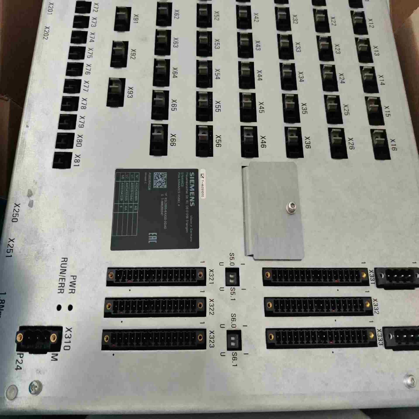 6SL3995-6AX00-0DA0可充新18年裸机议价