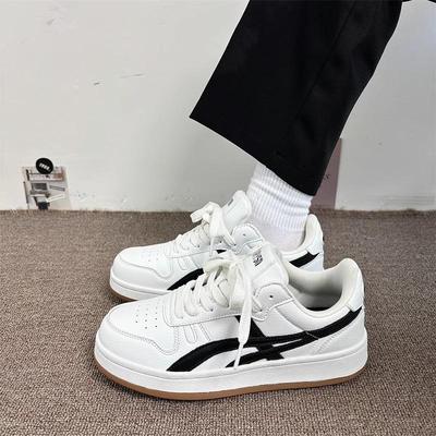 男鞋厚底增高奶油色低帮小白鞋子