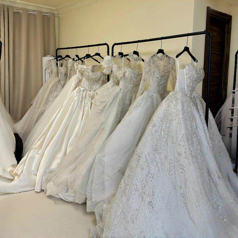 约落地婚纱展示简架黑色婚挂架影楼礼服秀禾陈列衣货架头纱架纱子