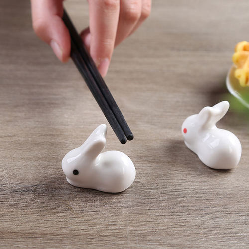 软萌可爱小兔子餐桌筷子架