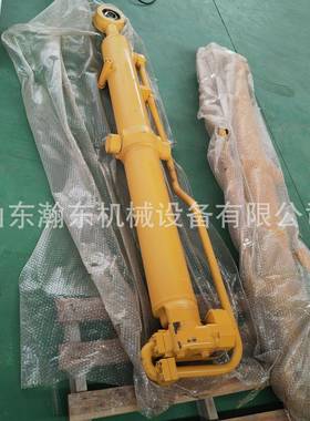 盖推机D765PX缸接GUH头6745-71-21土1