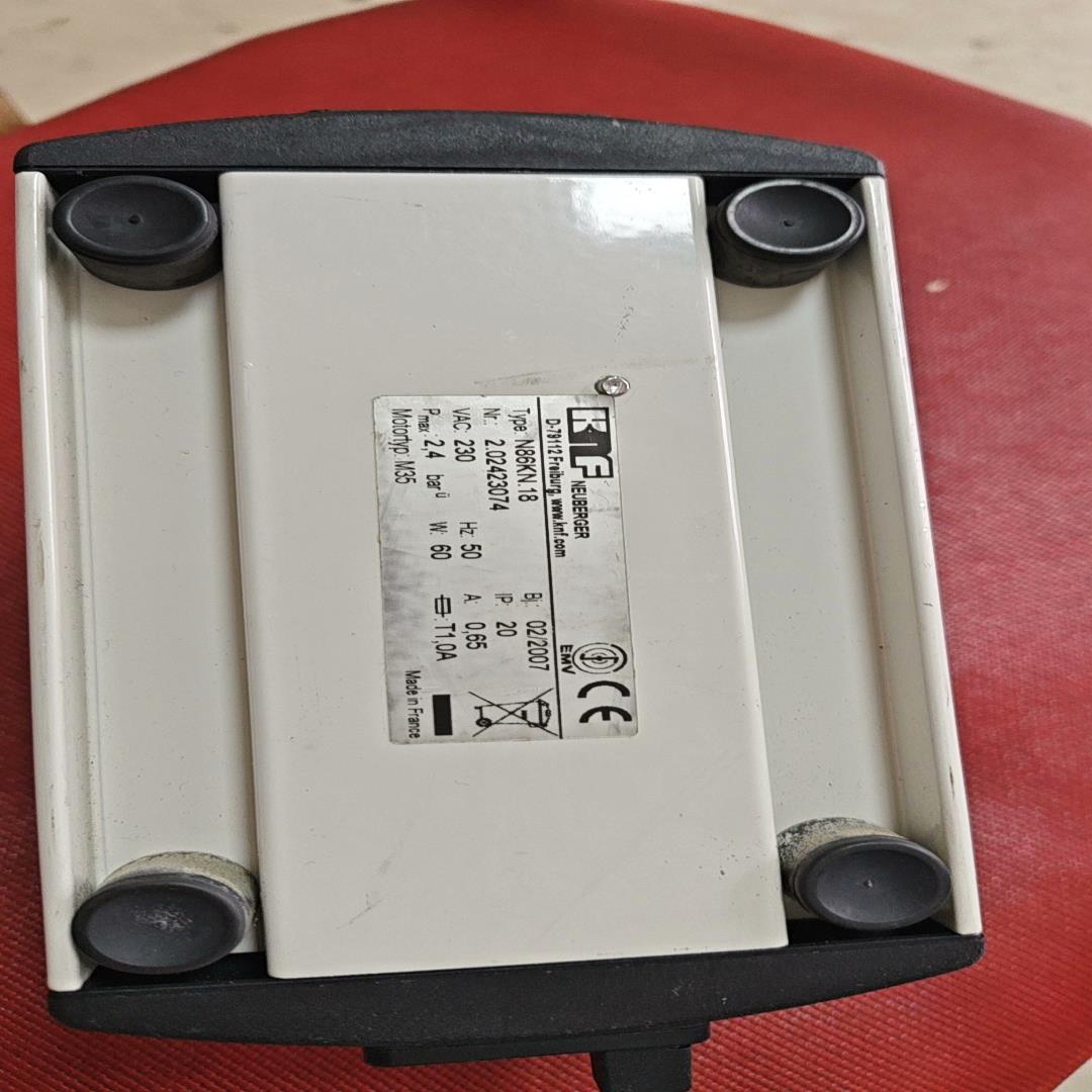 德国KNF凯恩孚隔膜真空泵 凯恩孚N86KN18（基数电子）