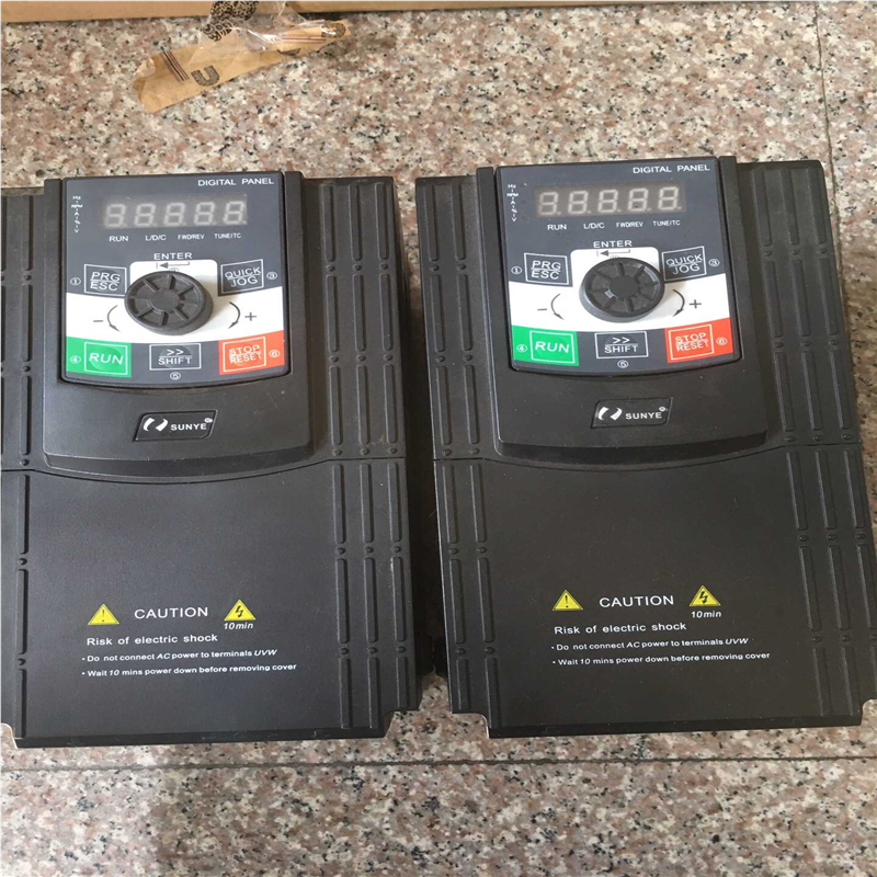 拆柜日业CM530H一4T7R5GB/9R0PB，7.5千瓦(崽崽配件）