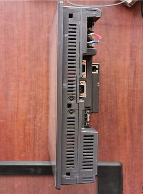 议~KEYENCE10寸触摸屏VT3-V10D现货正品KEYEN