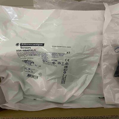 施耐德 特勒美科 接近开关XS618B4PAL2    议价