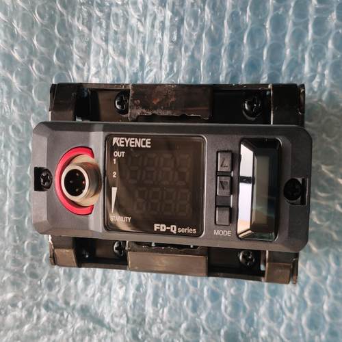 【美亚】基恩士FD-Q32C 功能包好 支架油漆不太好 需要价格私聊【