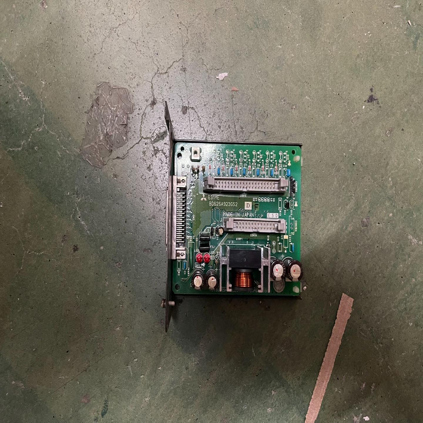 E31MEBD626A923G52三菱板卡E3J板卡议价议价