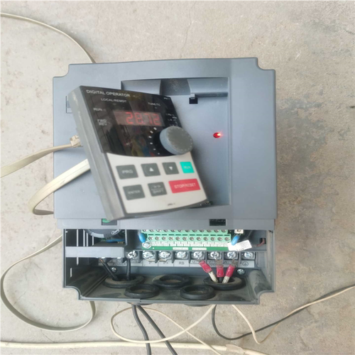 议~普传PI9100A 004G3 普传4kw变频器，成色型号如