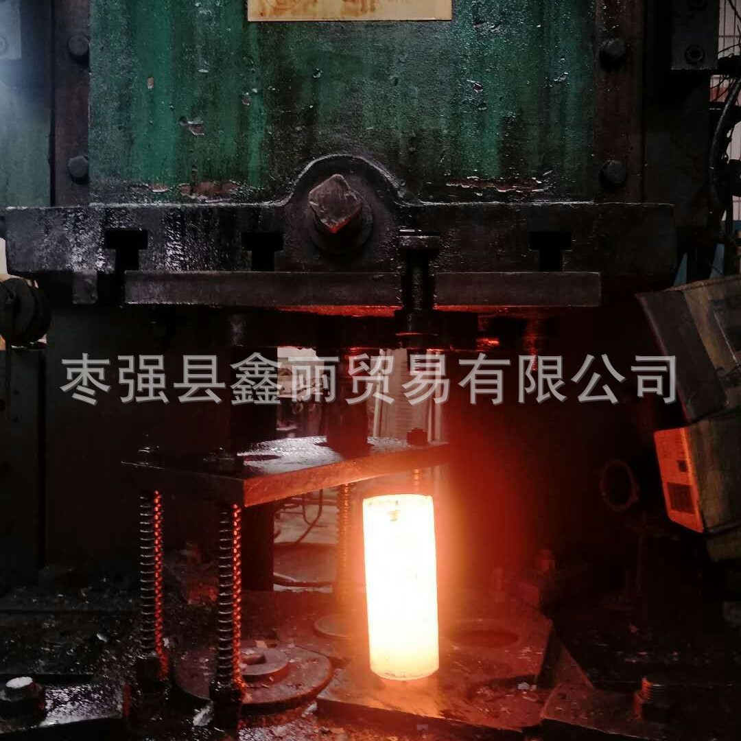 1.5寸重型加长套筒头150mm