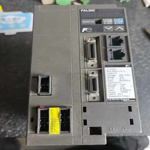 (询价)富士伺服驱动器RYC102C3-VVT2，1000w！成色如