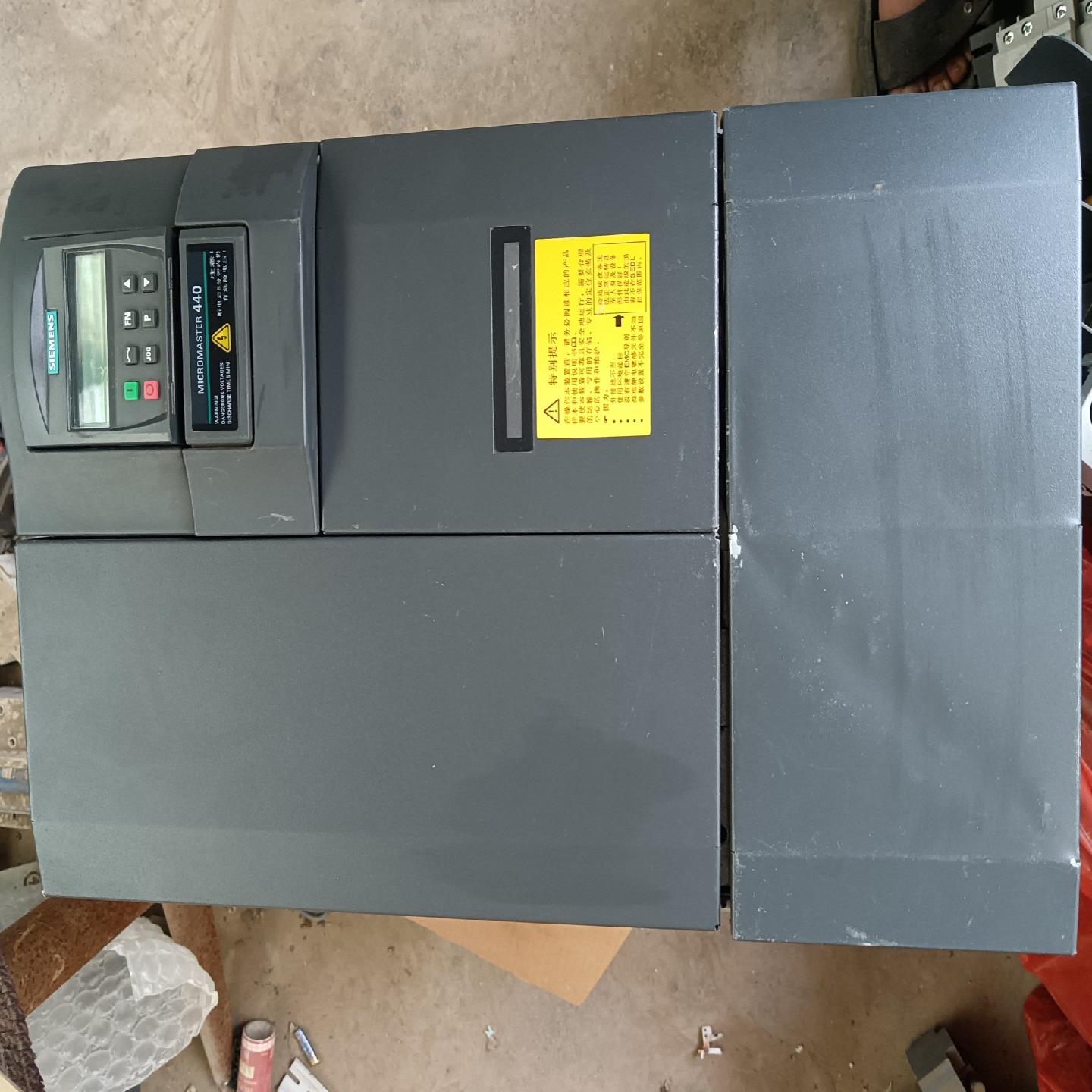 议~西门子440-2UD31-5DB1变频器 15KW 成色漂亮