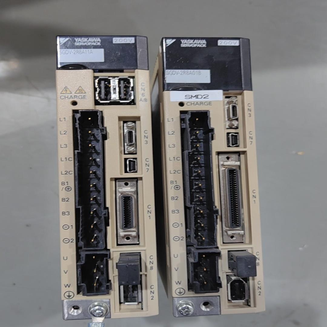 安川驱动器SGDV-2R8A01B，SGDV-2R8A11A（耶耶电子）
