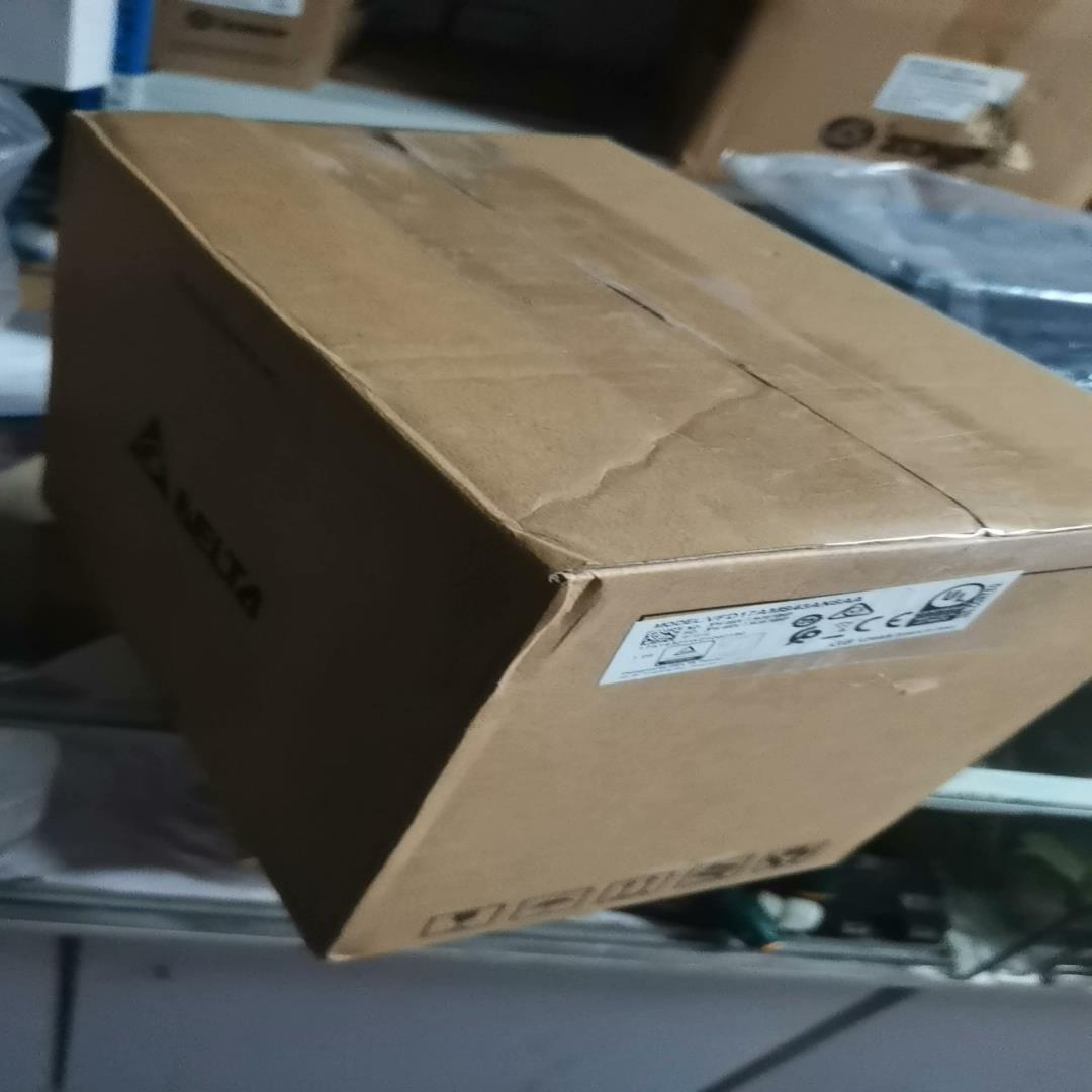 台达变频器MS300 7.5KW  VFD17AMS43AN~议价