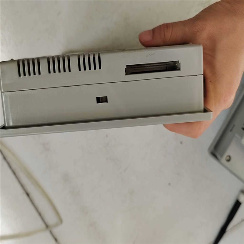 海泰客触摸屏PWS6710T-P，实图拍摄，功能正常，100(崽崽配件）