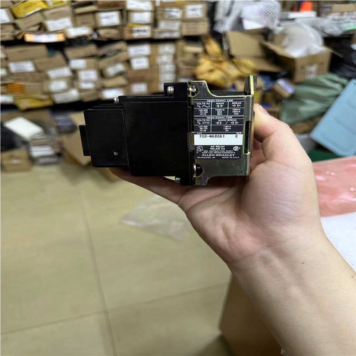 询价~AB 罗克韦尔 700-N600A1 一个
