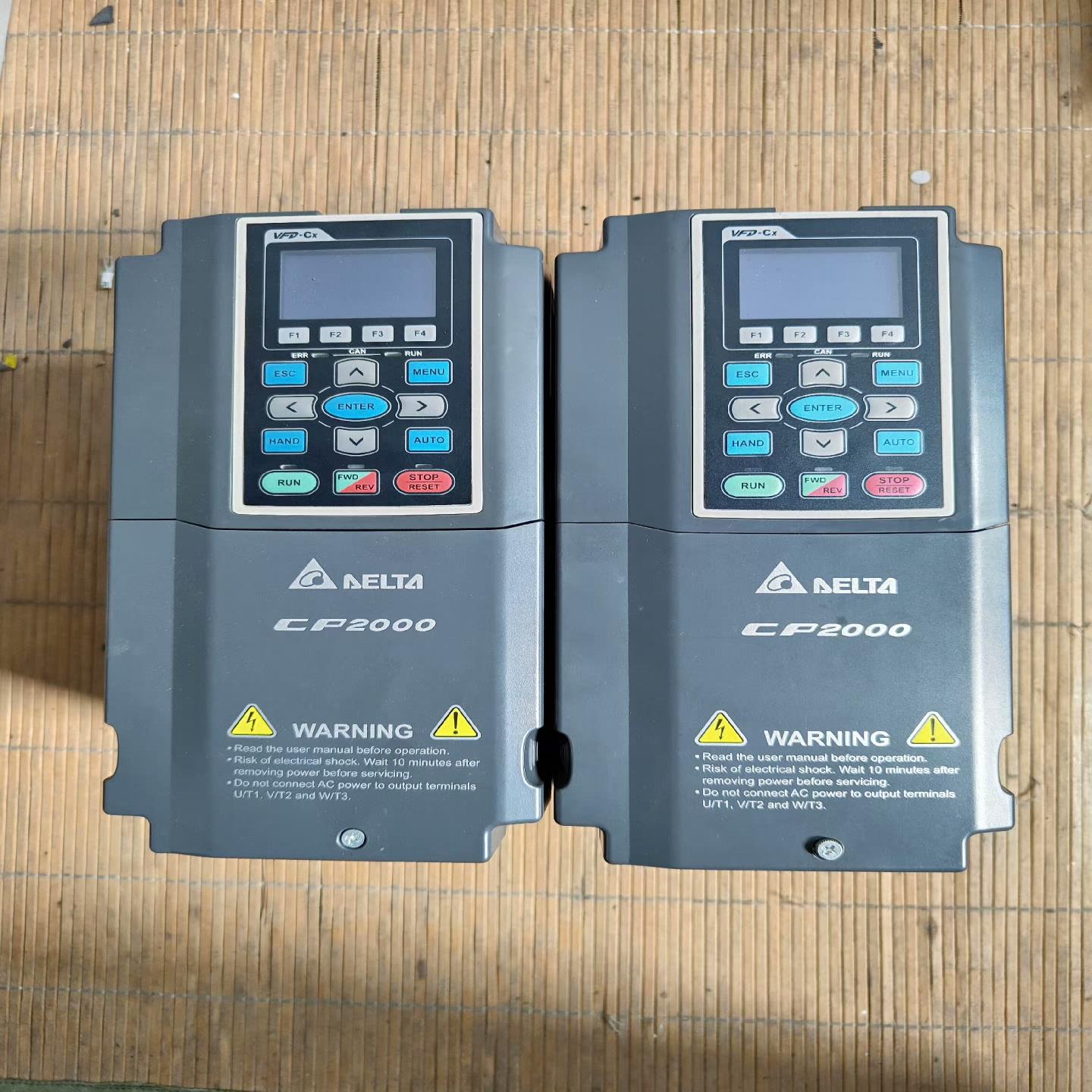 (背呗机械)台达变频器CP2000三相输入75kw提供技术