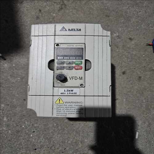 台达变频器VFD015M43B   1.5KW  成色漂亮如（耶耶电子）