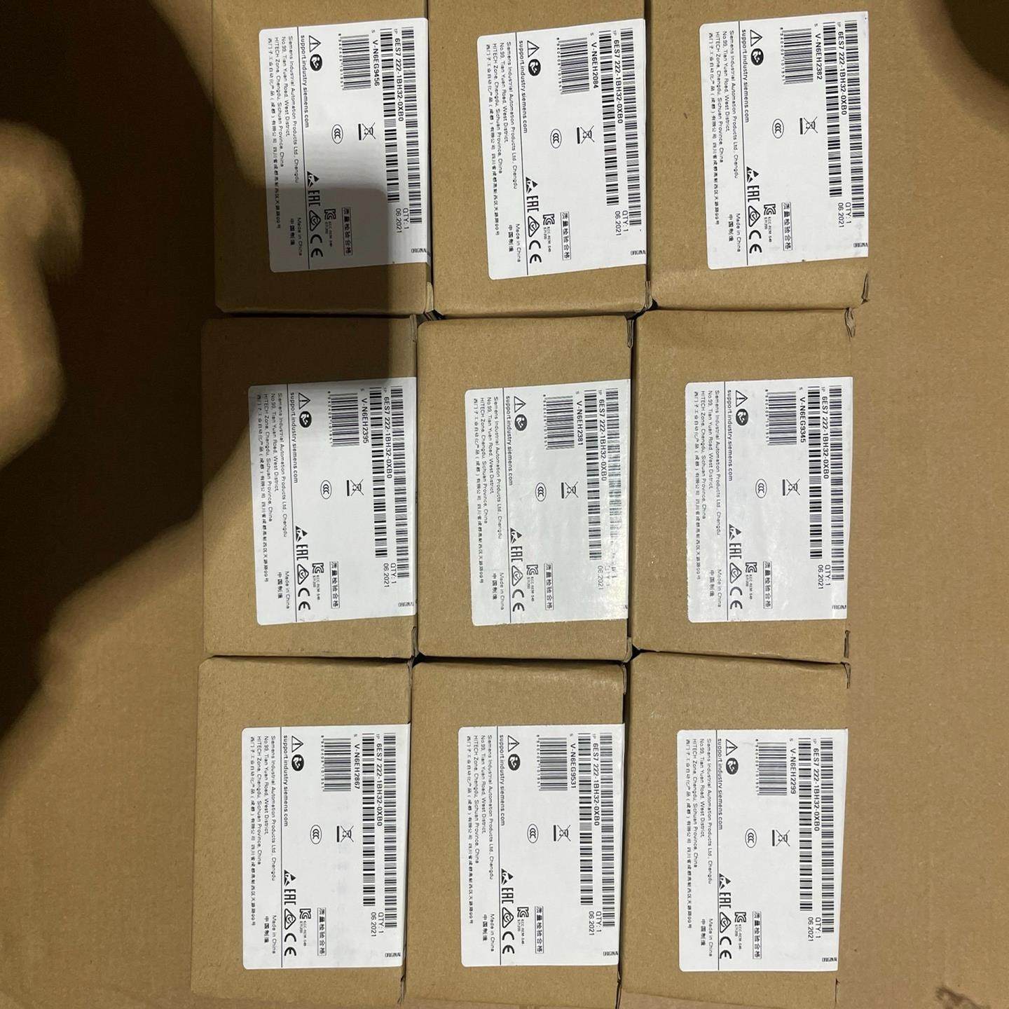 S7-1200 222-1BH32-0XB0，实图拍摄(崽崽配件）