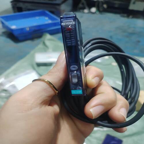 【议价】原装全新基恩士放大器FS-V11P现货一个供应