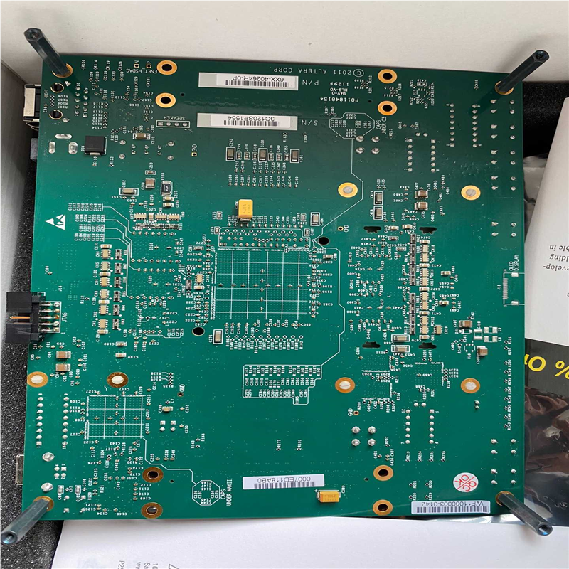 议~cyclone III 3开发板，ep3c120，